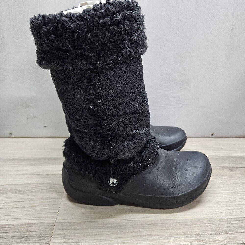 Crocs Womens Black Pull On Nadia Boots Size 9 Fur Trim Winter